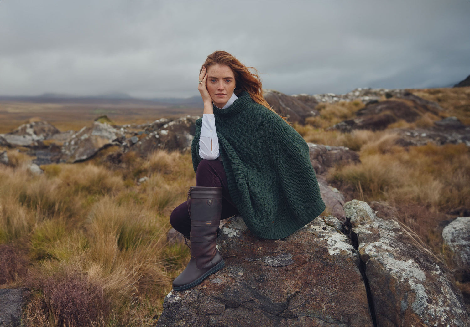 Kilronan Women’s Irish Knit Merino Poncho - Olive