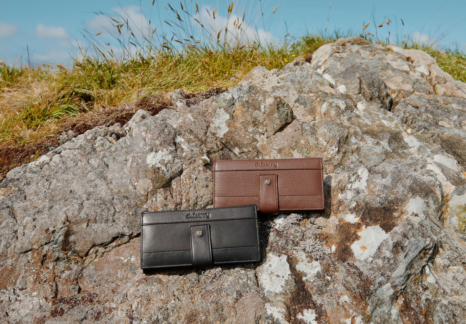 Strawhill Ladies wallet - Black