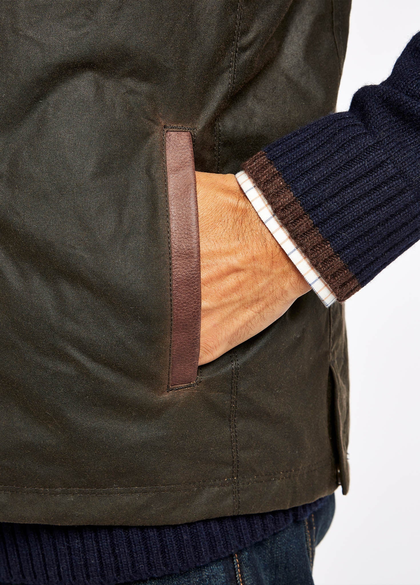 Mayfly Waxed Cotton Vest - Olive